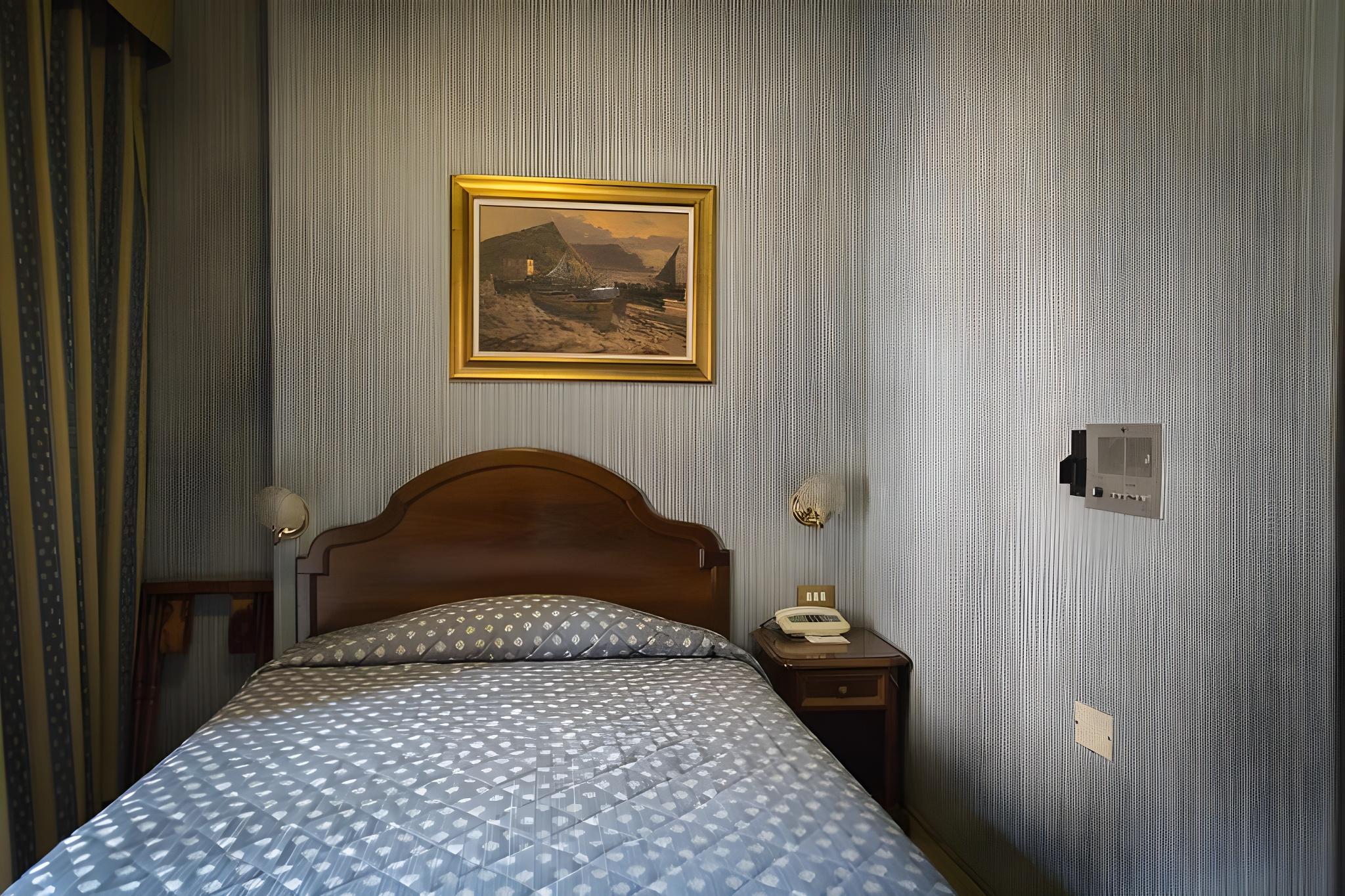 Economy, 2 Double Beds