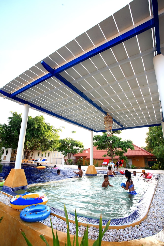 Anavilla Tangke Resort 20/40