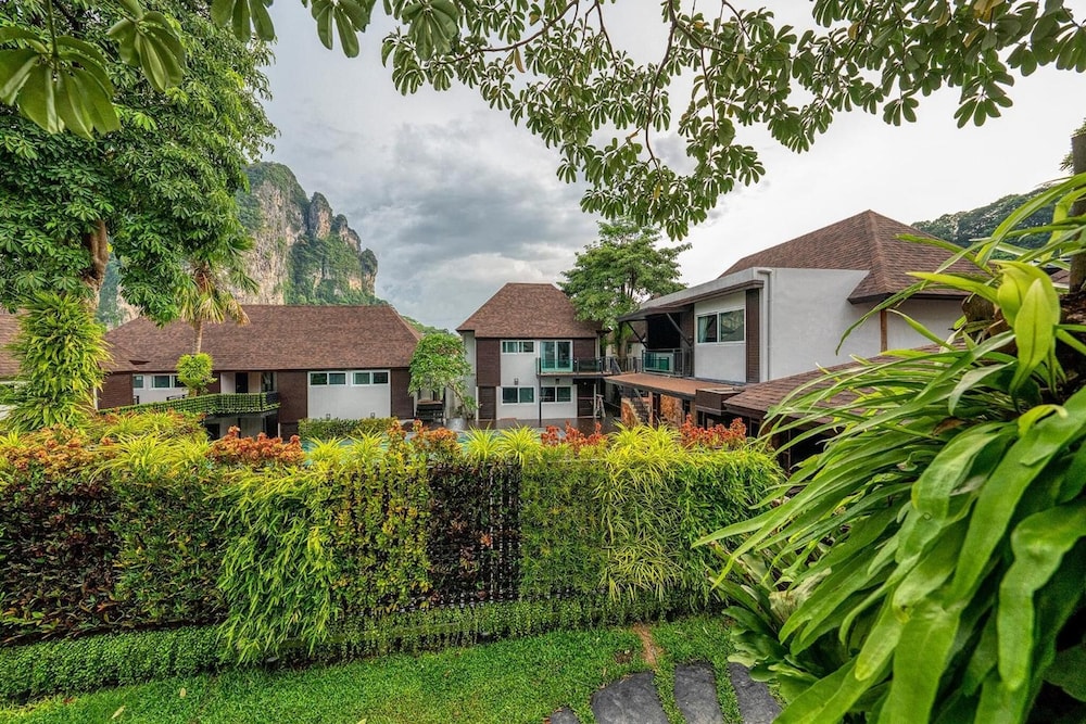The Cliff Elegance Resort 14/35