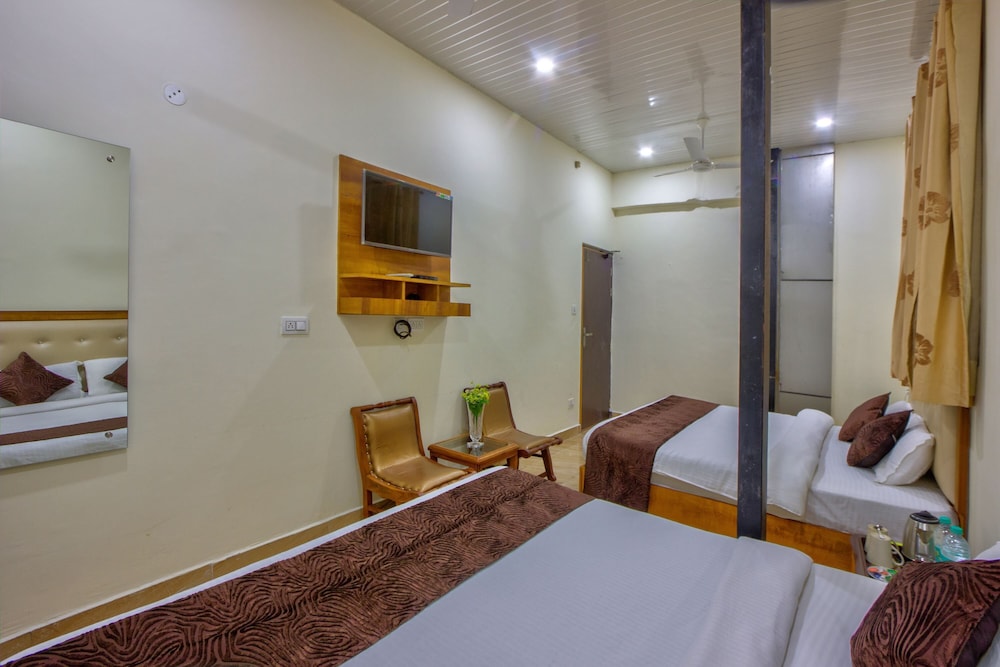 Hotel Bliss Valley 26/50