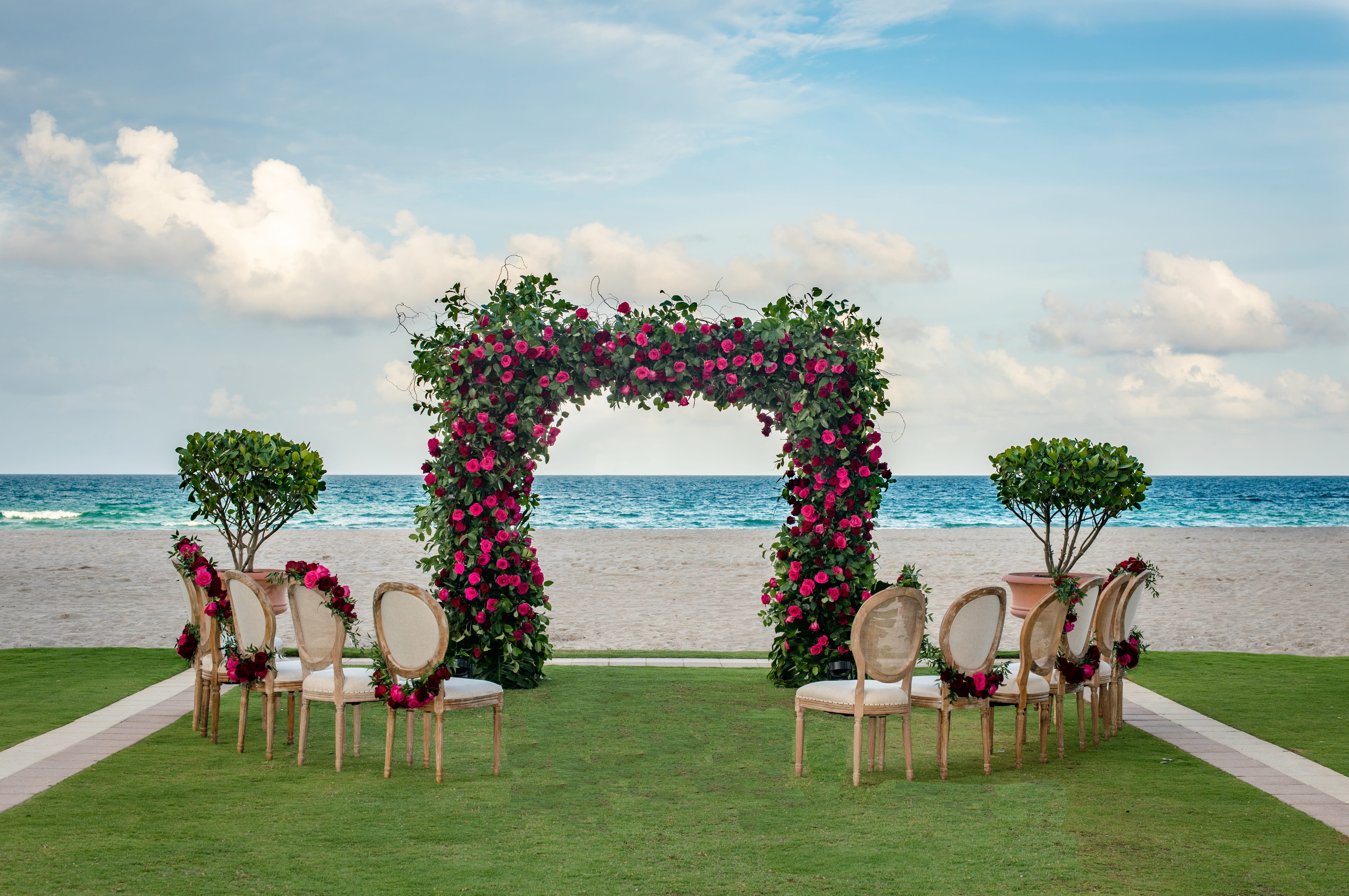 Acqualina Resort & Residences On The Beach 24/35