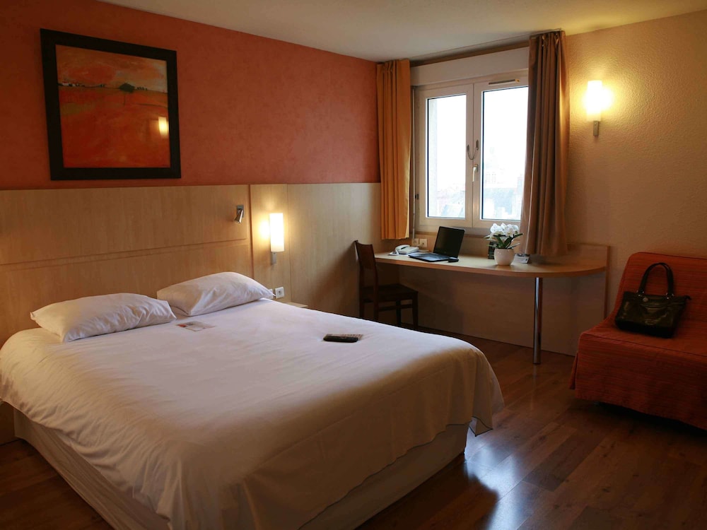 ibis Chateauroux 17/52