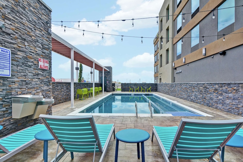 Home2 Suites By Hilton Pecos 48/51