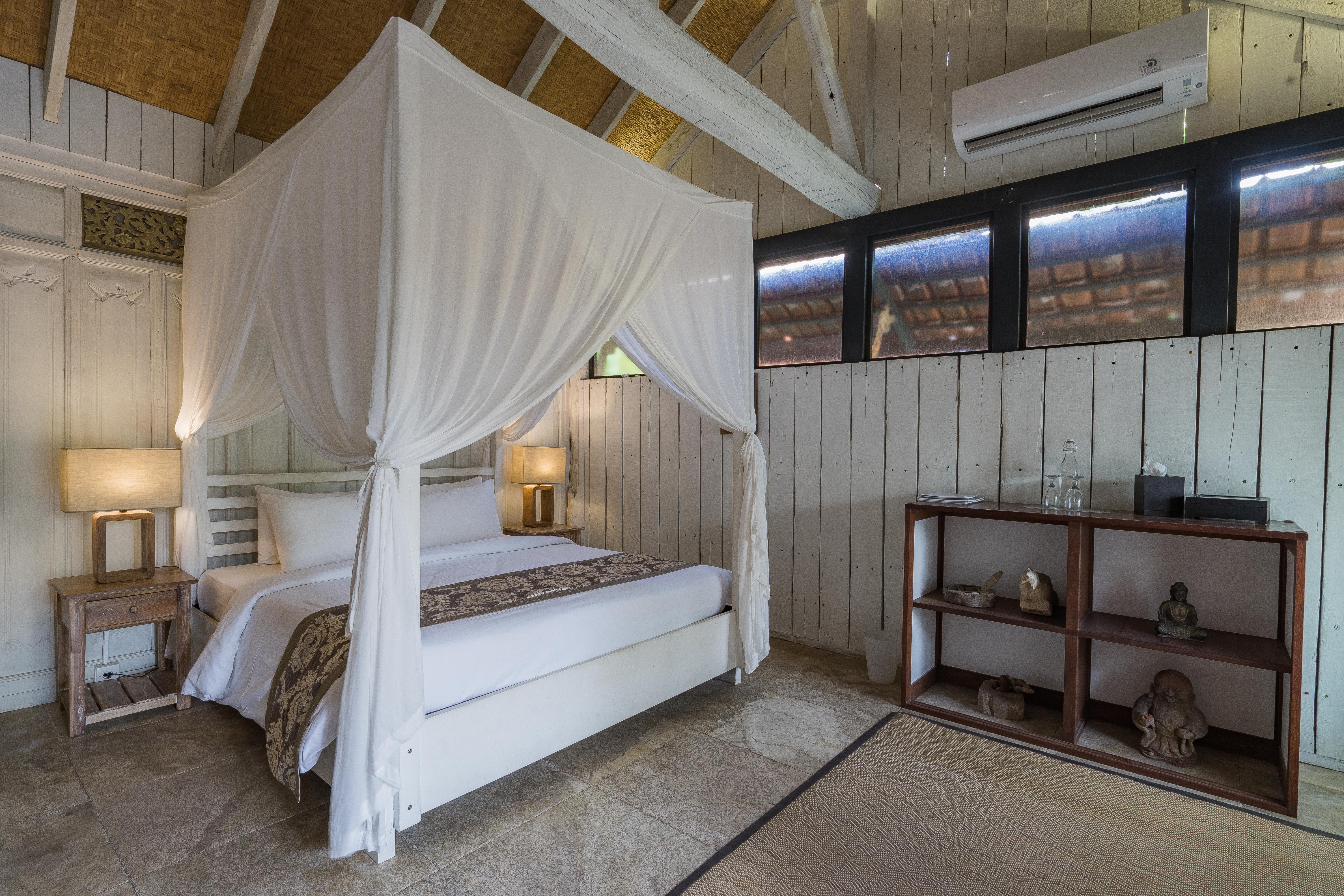 Cottage, Pool Access