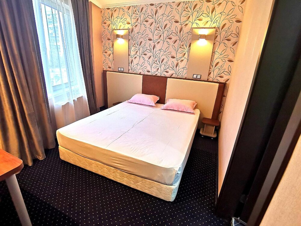 Business Hotel Elate Plaza 30/68