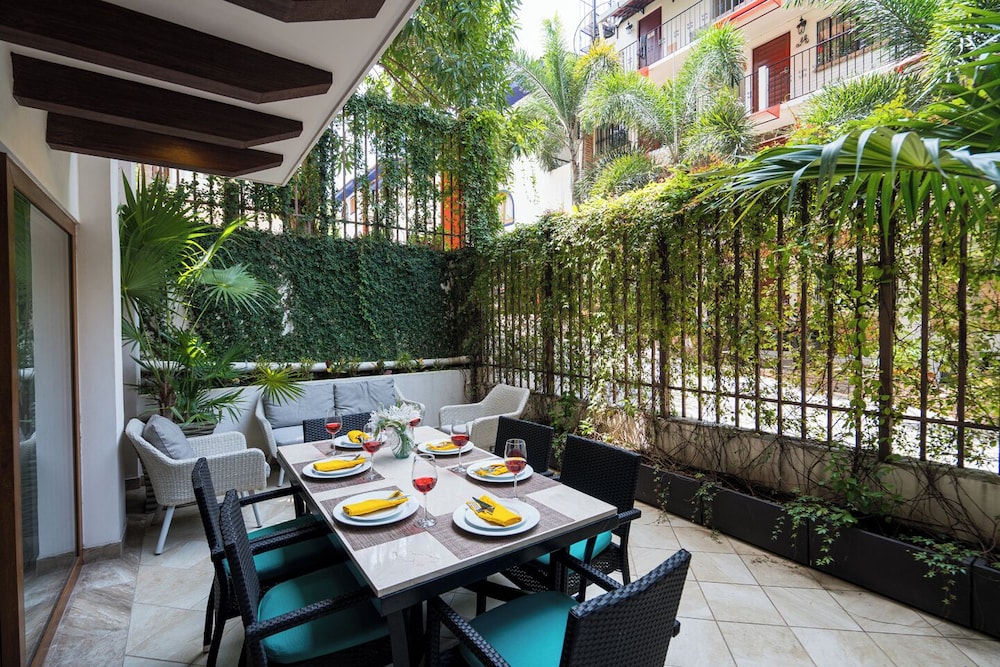 Resorts By Pinnacle 220 57/72