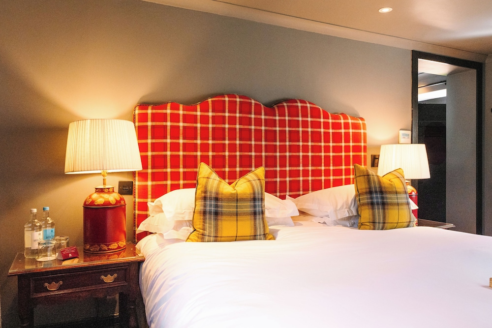 كوخ كلاسيكي بسرير كينج، The Lygon Arms 5/6