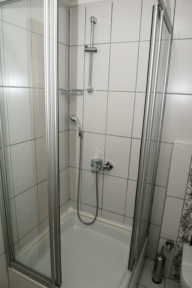 TAYA HATUN HOTEL 24/62