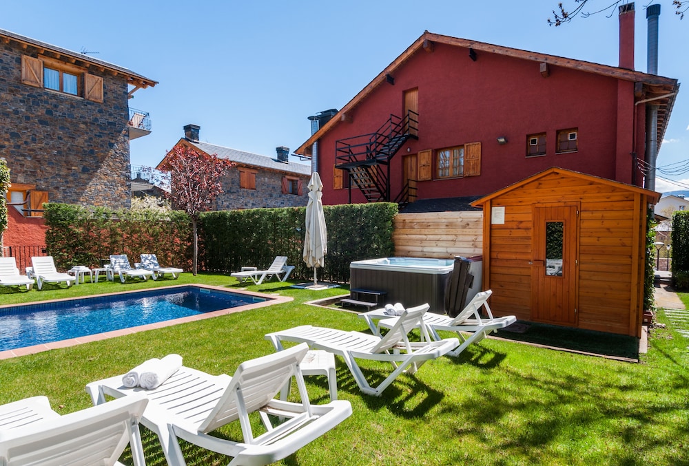 Hotel Esquirol 39/41
