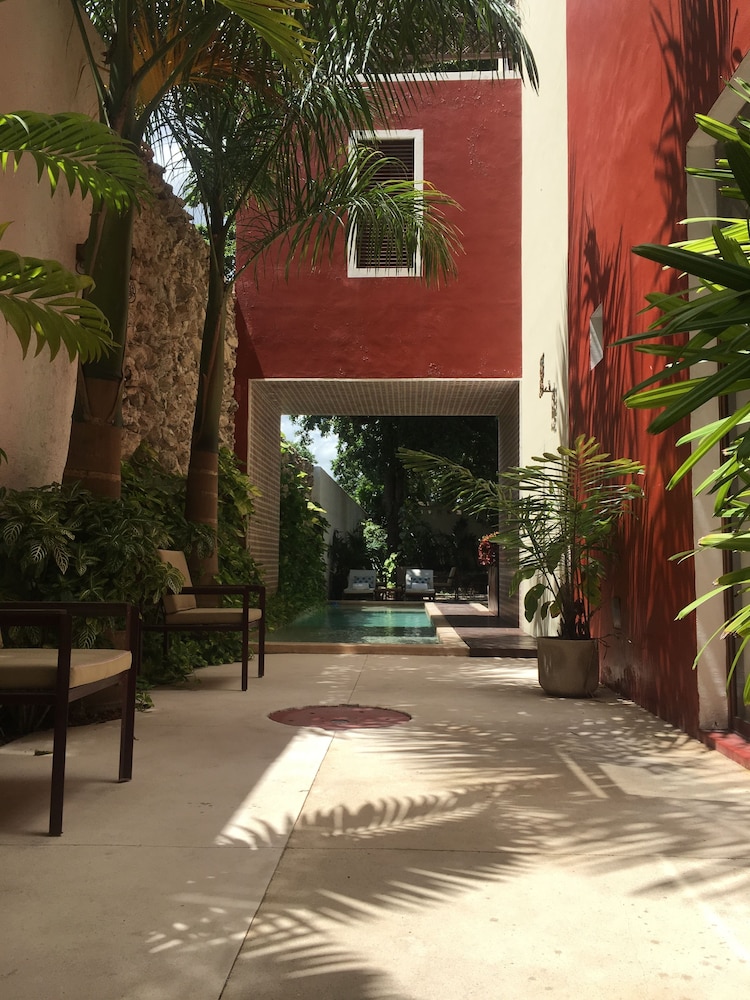 Casa Zafiro Hotel - Adults Only 63/69