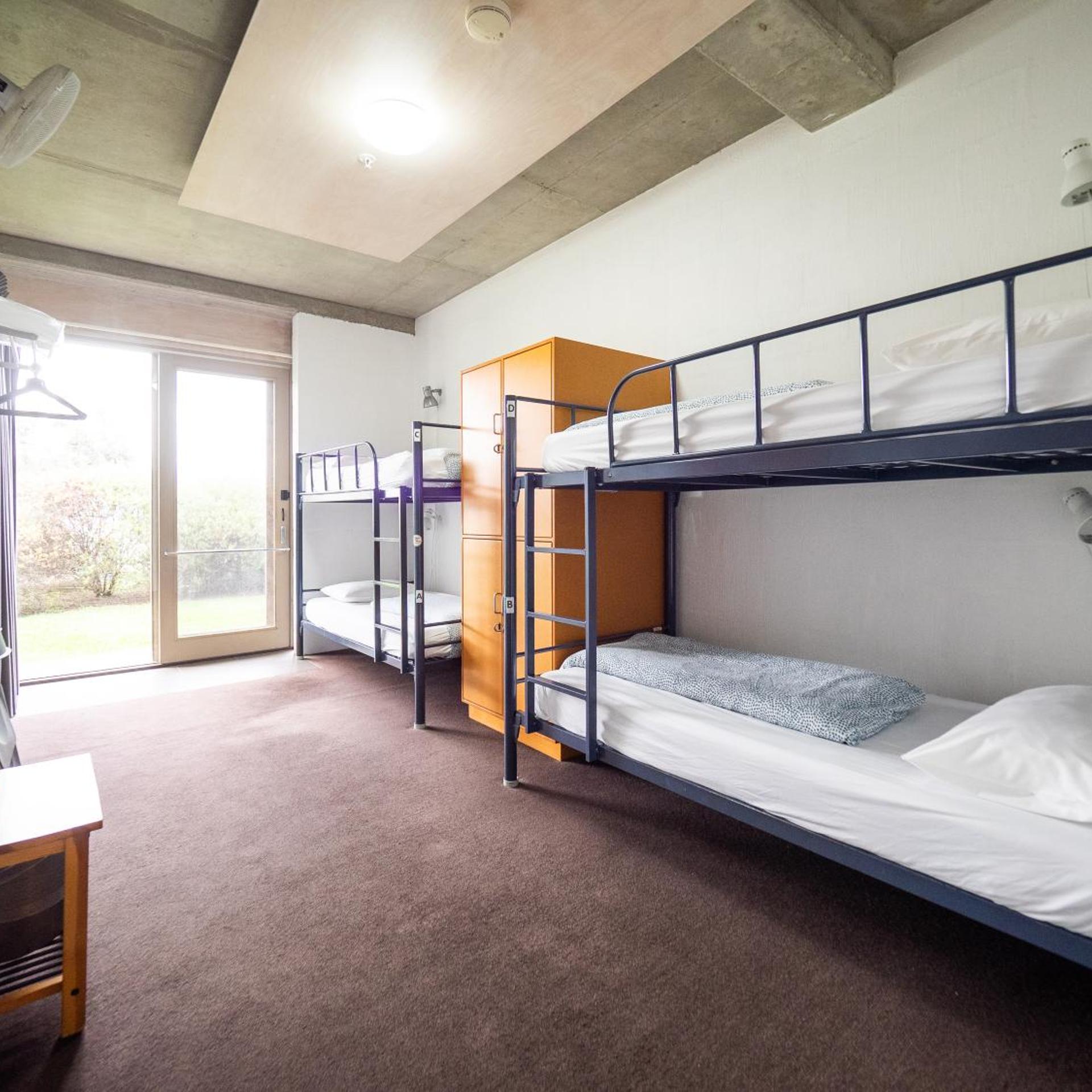 YHA Apollo Bay Eco 25/59
