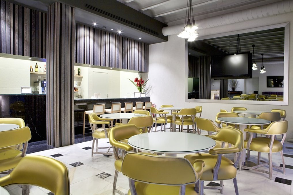 Regente Hotel 67/79