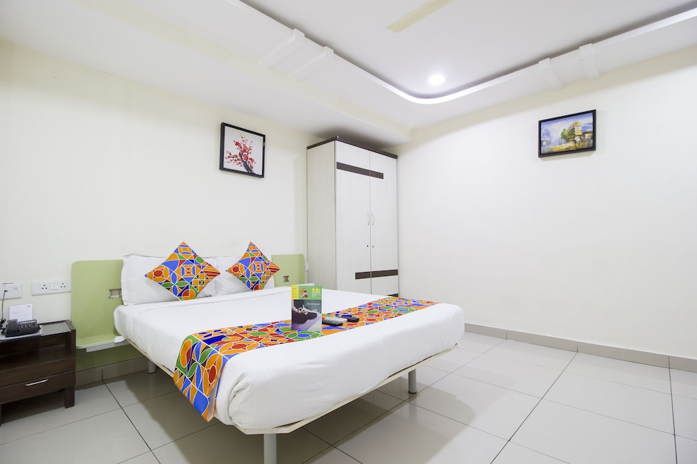 Fabhotel Siri Inn Madhapur 4/39