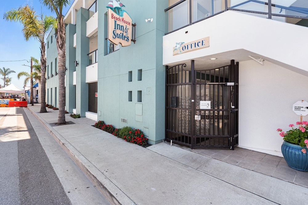 Beach House Inn & Suites 30/50