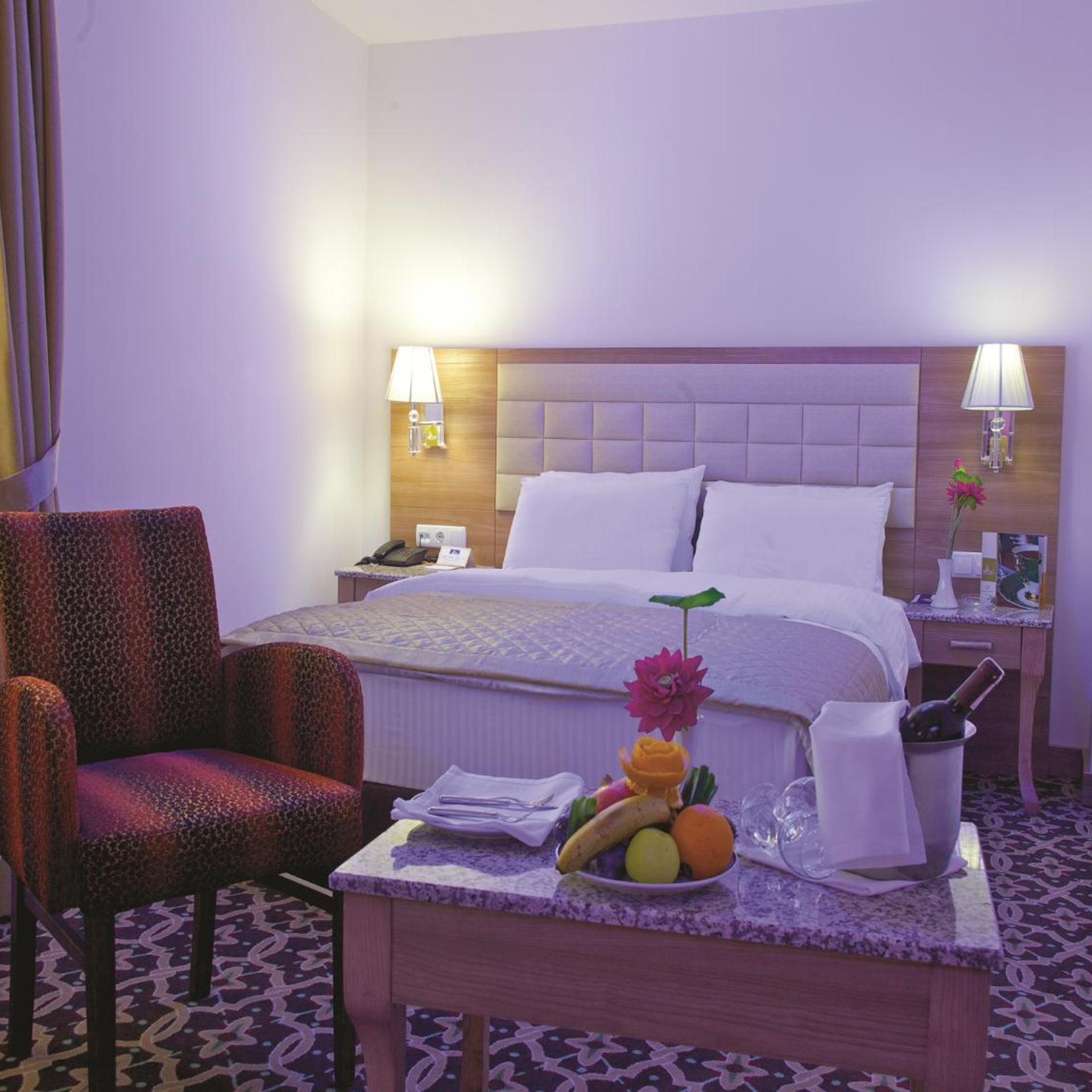 The City Hotel 22/47