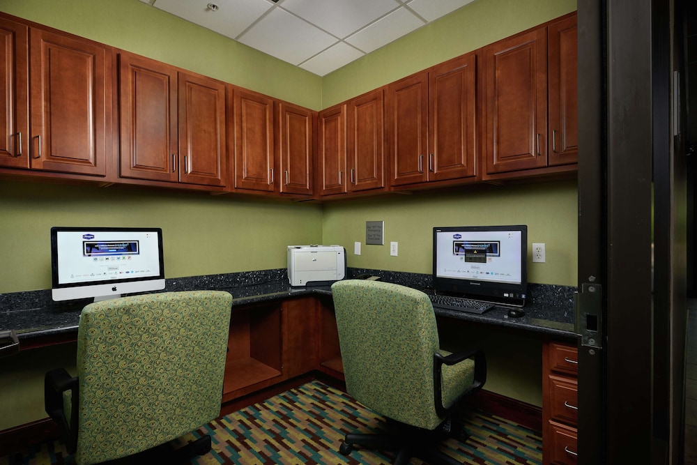 Hampton Inn Bermuda Run 9/46