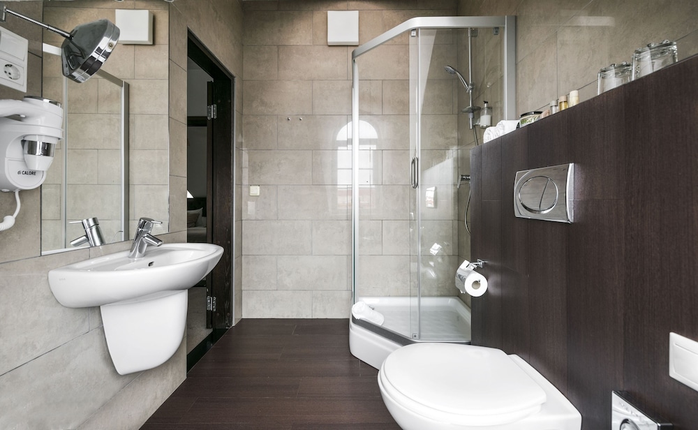 Amberton Cozy Hotel Kaunas 38/42