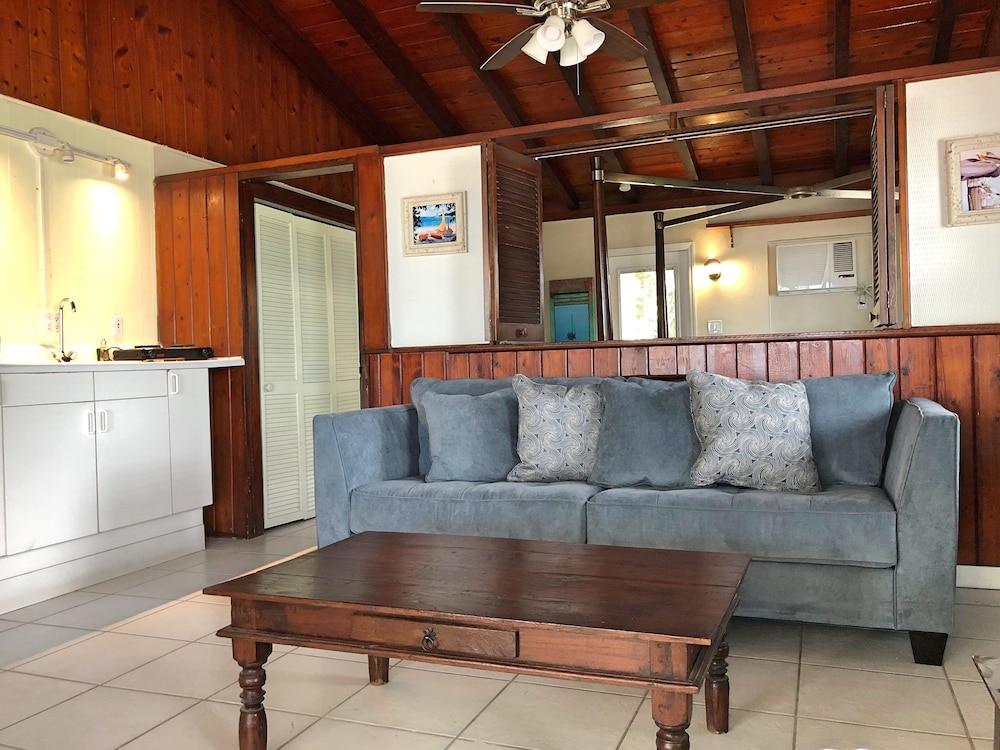 The Pelican Key Largo Cottages 46/76
