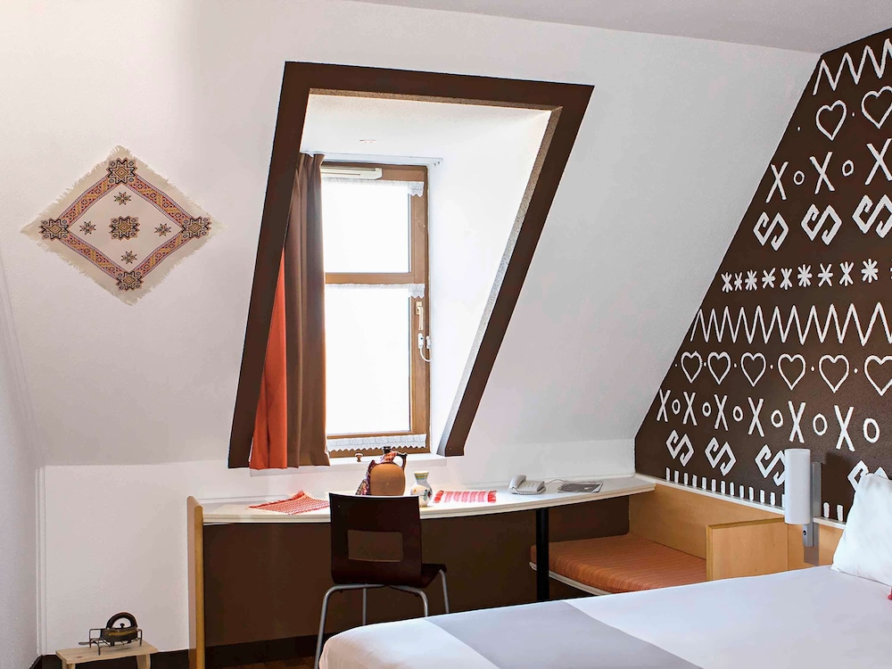 Ibis Bratislava Centrum Hotel 57/66