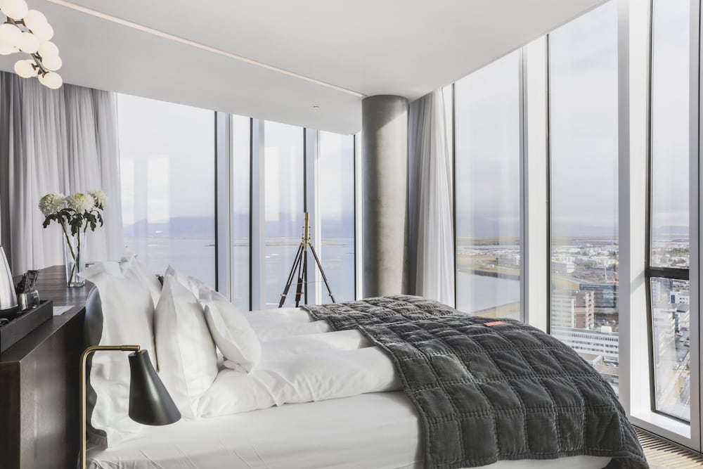 Tower Suites Reykjavik 10/41