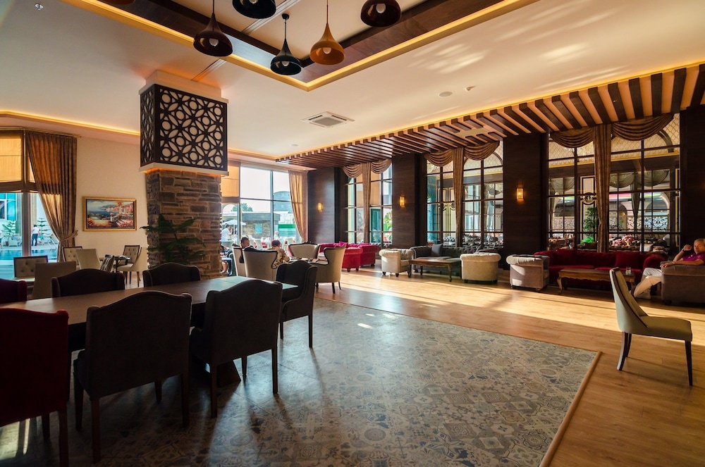 The Lumos Deluxe Resort Hotel and Spa 38/60