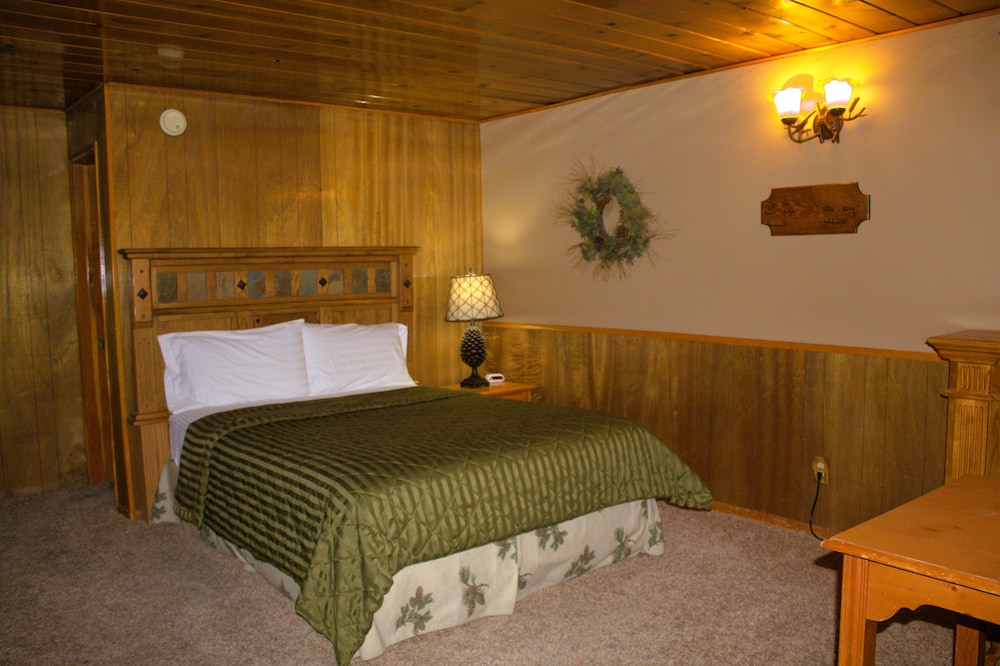 Goldmine Lodge 24/50