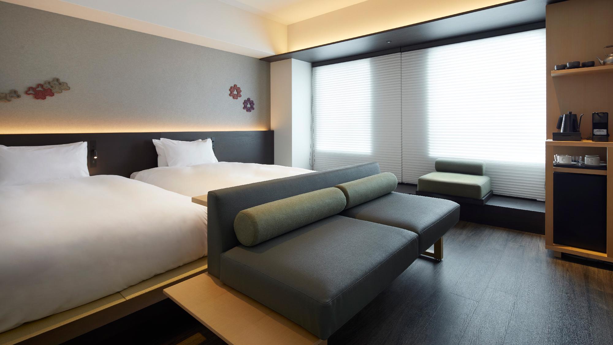 Room, 2 Double Beds, Corner