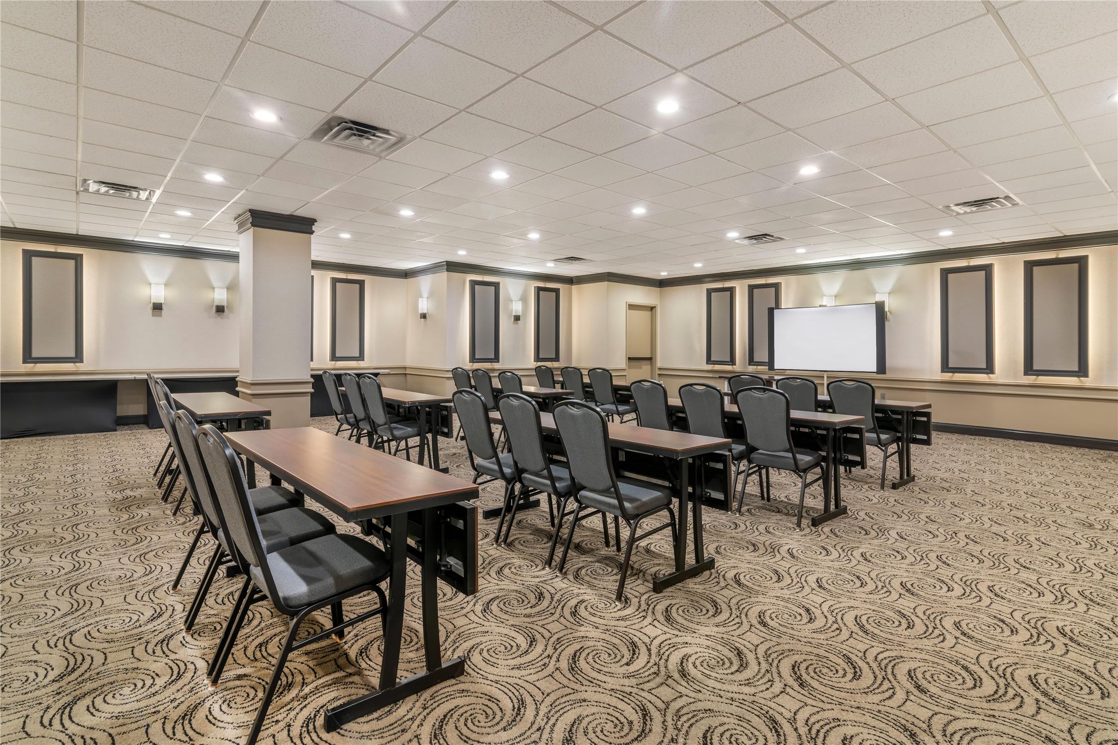 Best Western Plus Waltham Boston 28/34