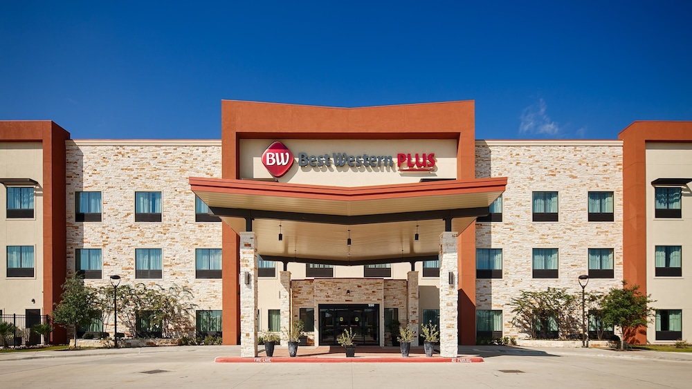 Best Western Plus College Station Inn and Suites 6/35