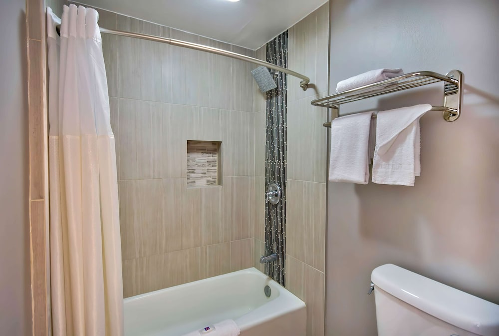Motel6 Inglewood, CA 51/54