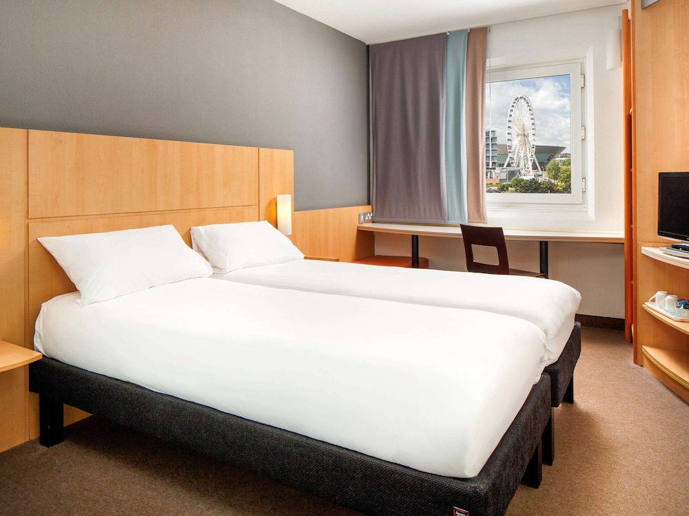 ibis London Thurrock M25 15/64