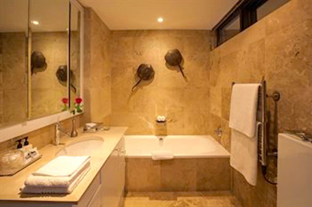 Atlanticview Cape Town Boutique Hotel 44/46