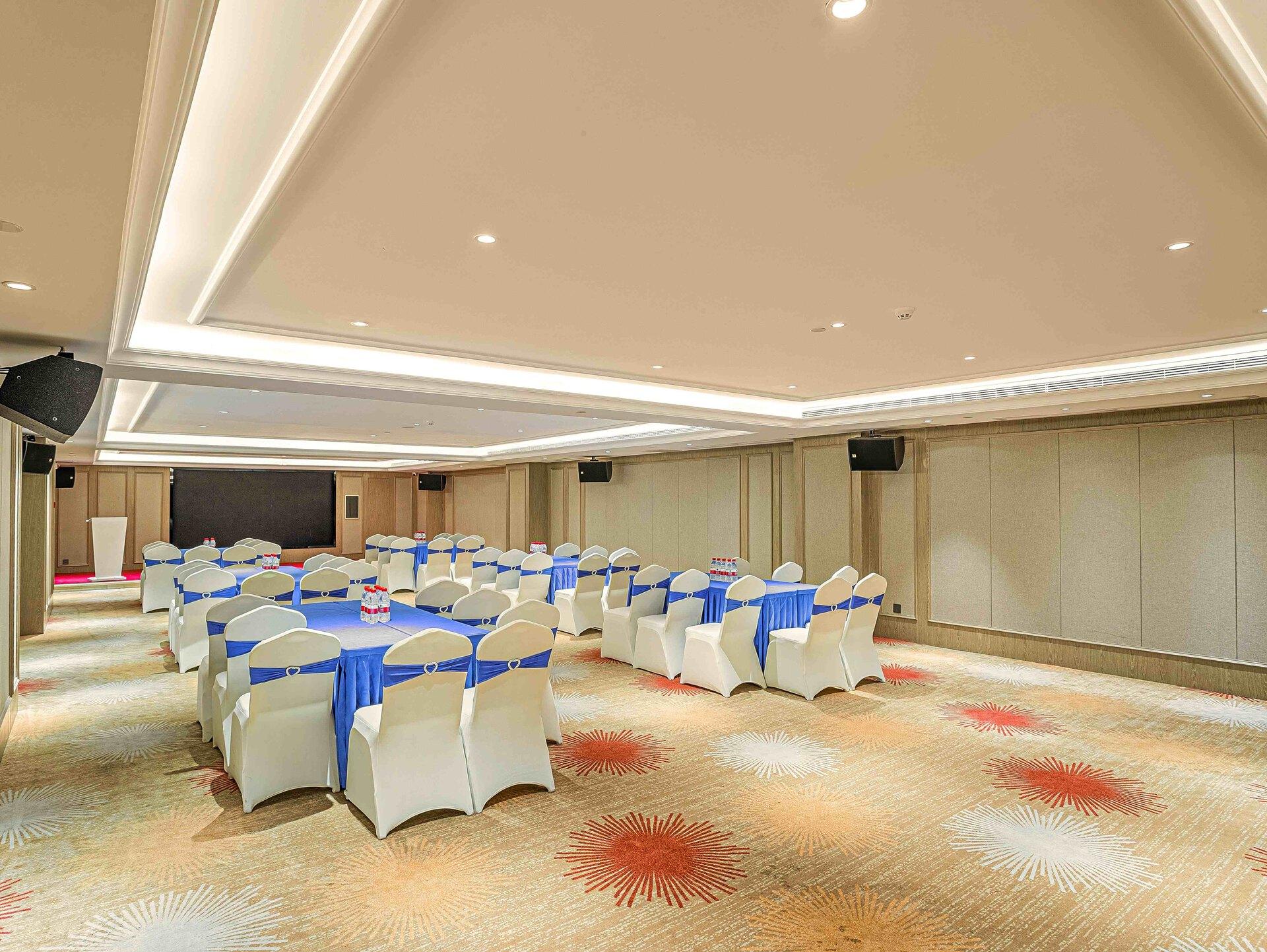 Vienna International Hotel (Foshan Green Plaza Store) 40/41