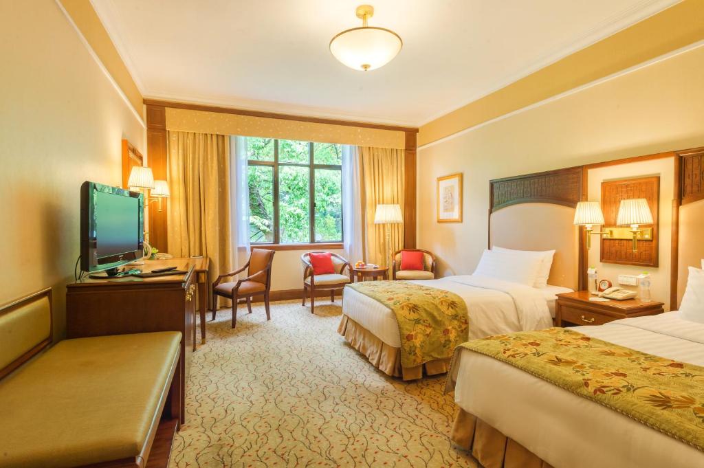 Room, Twin Beds, Lake Side, Garden View