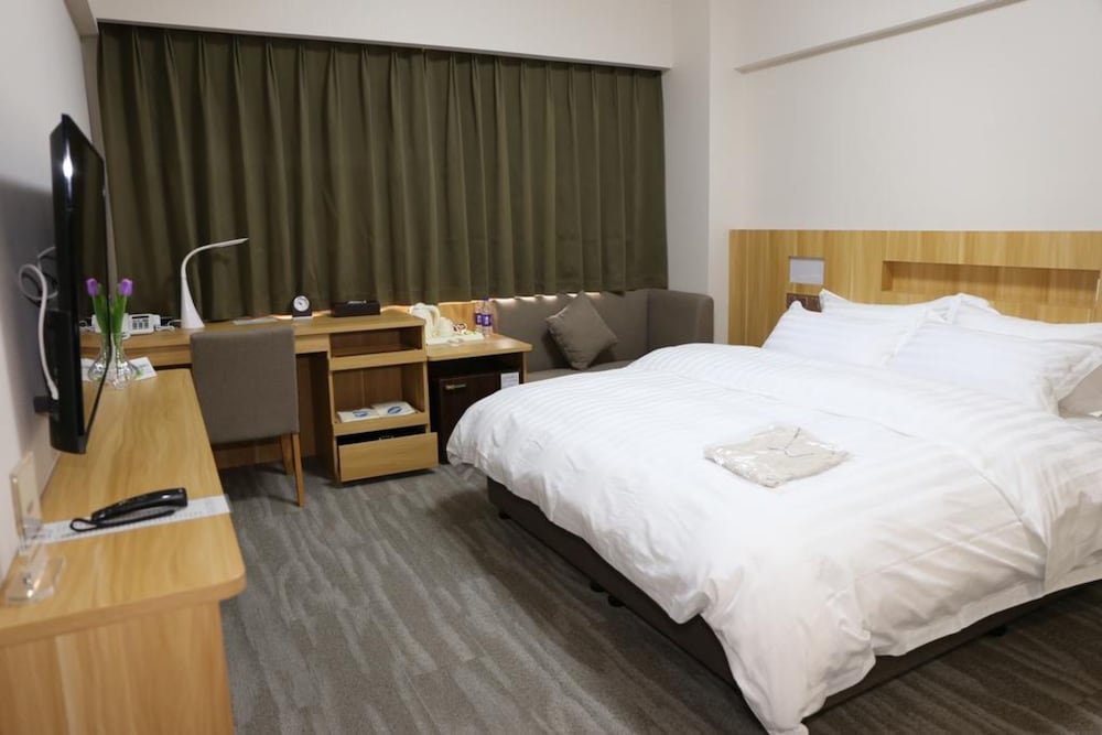 Dalian Royal Hotel 6/24
