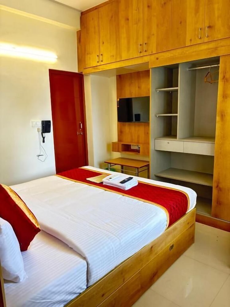 Sai Grand Villas and Hotel 22/50
