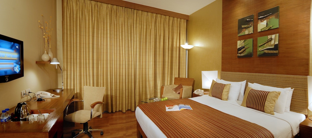 The Manohar Hyderabad 13/44