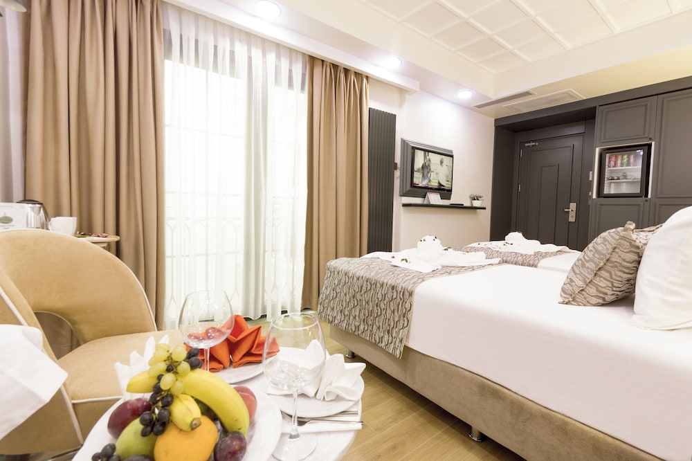 Antusa Design Hotel and Spa 8/65