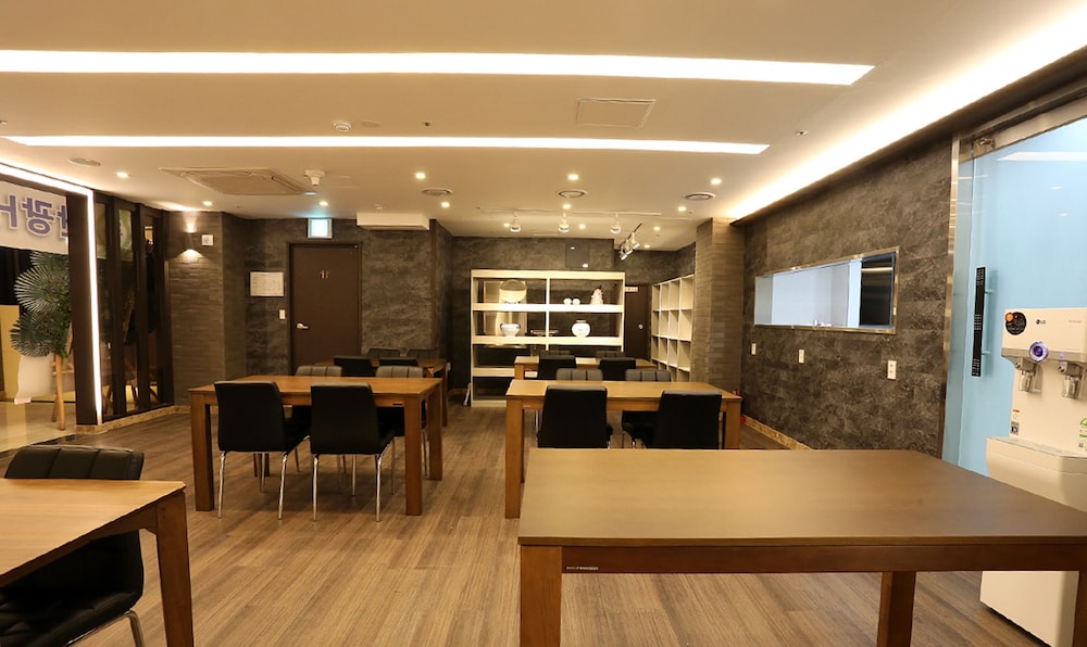 Suntree Hotel 26/50