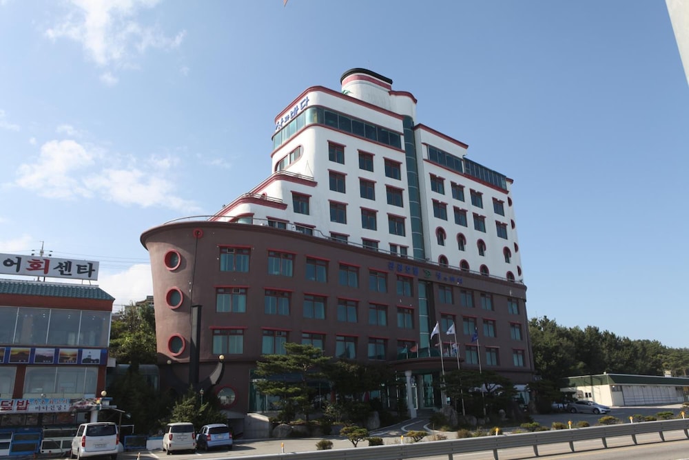 Benikea Hotel Mountain & Ocean Daepohang 4/50
