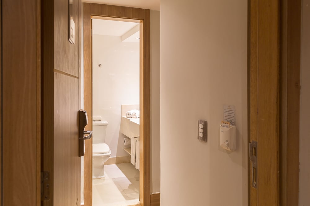 Atlantico Travel Hotel 46/50