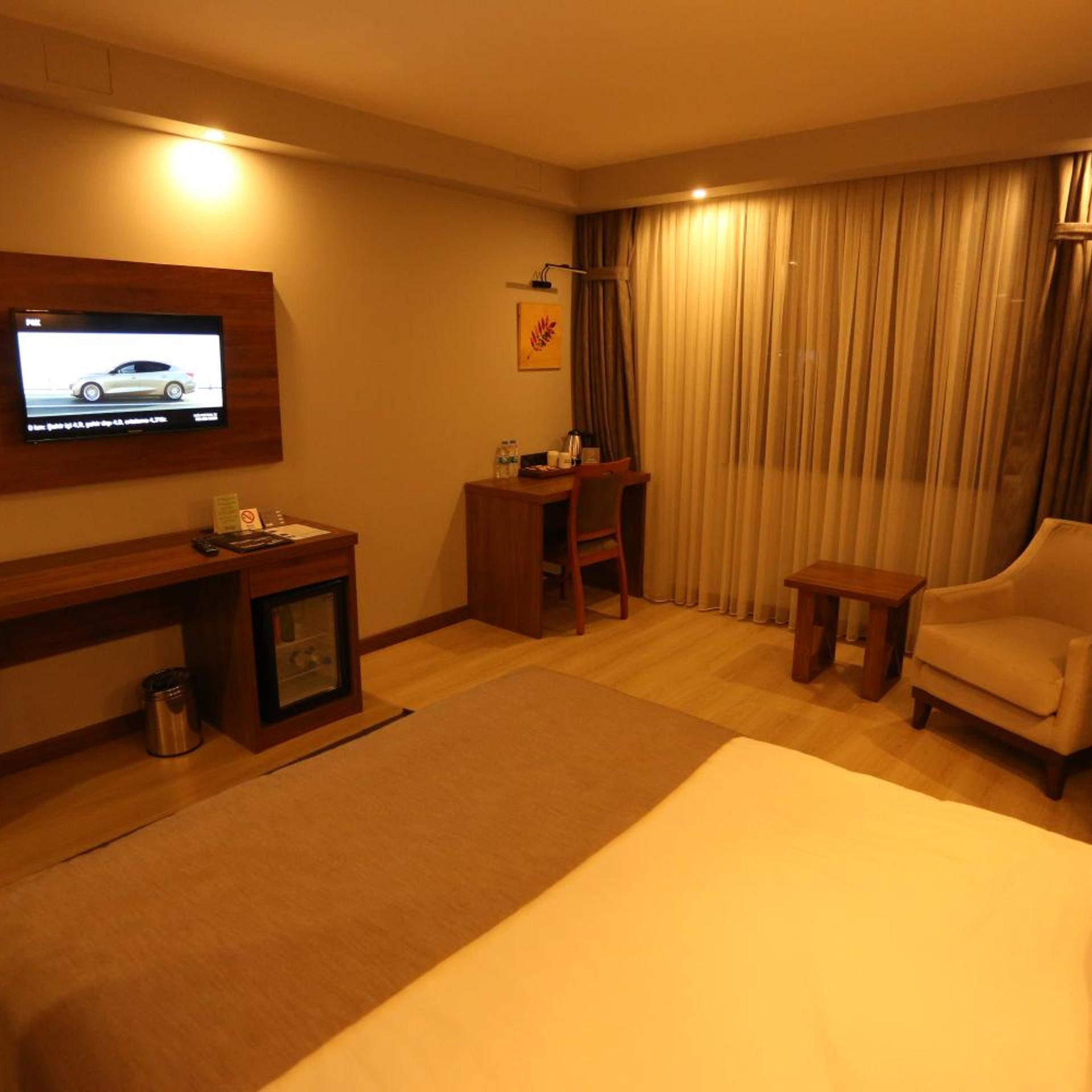 Oytun Hotel 26/52