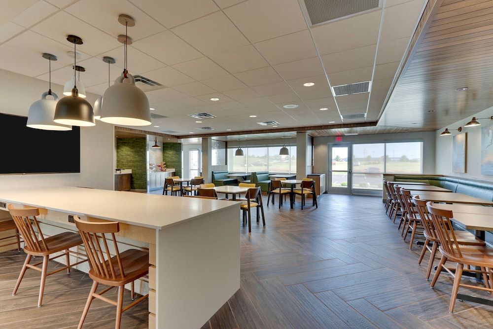 Fairfield Inn & Suites by Marriott Warsaw 46/47