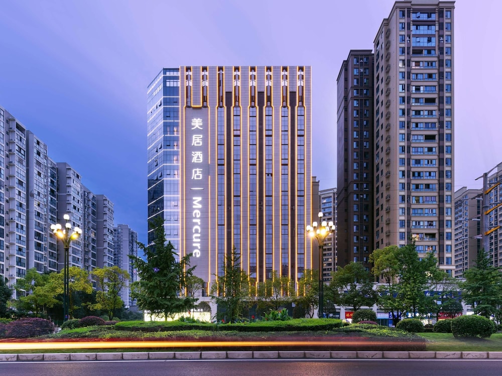 Mercure Chengdu Xindu 1/32