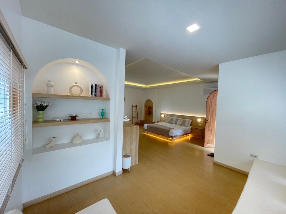 Tonsak Resort 5/57