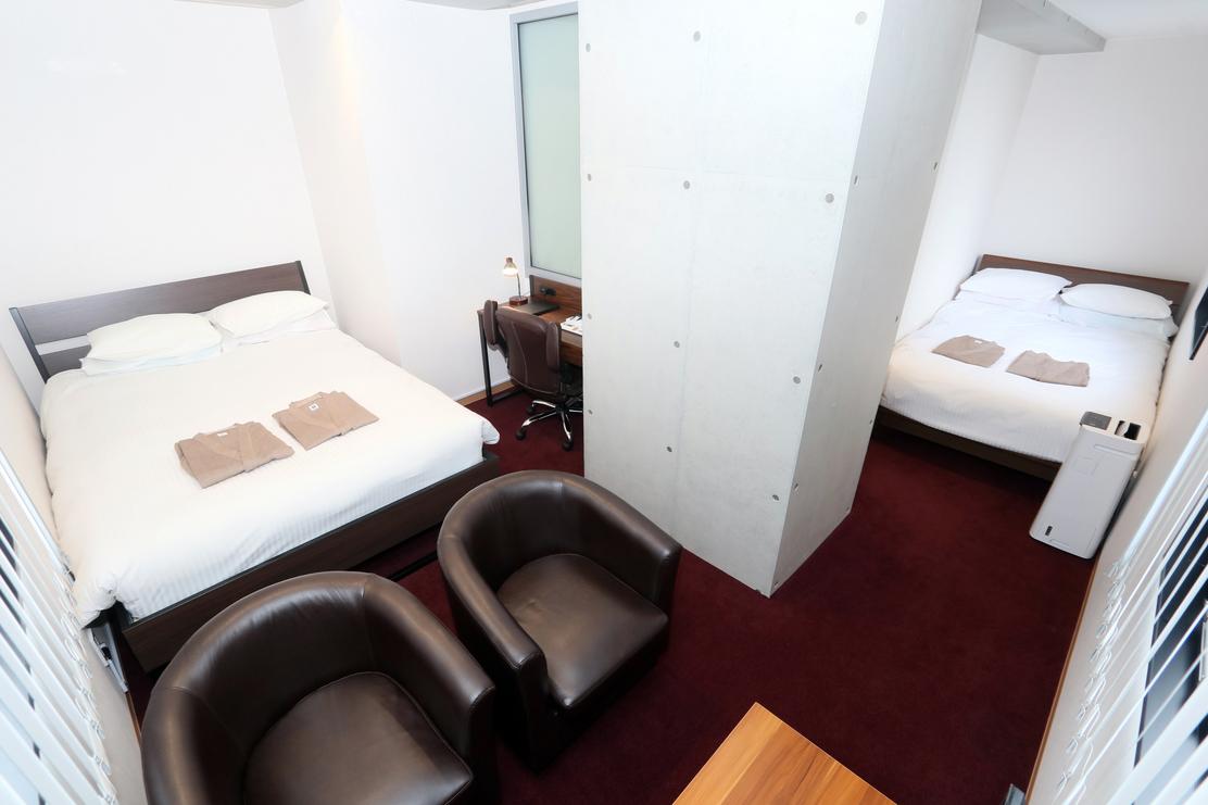 Sky, Tree, Twin Beds, with View