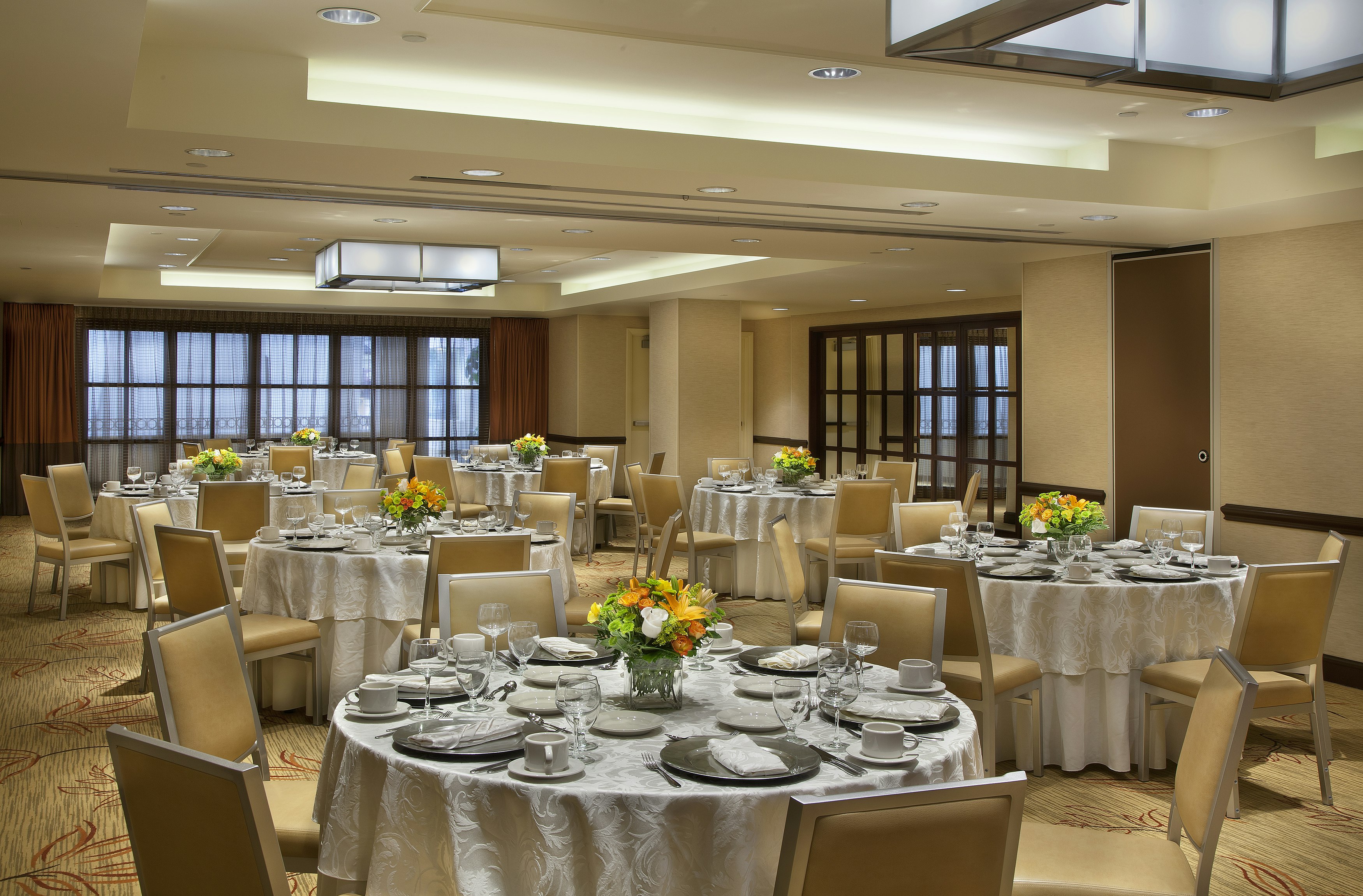 Embassy Suites By Hilton Washington Dc Chevy Chase Pavilion 47/80