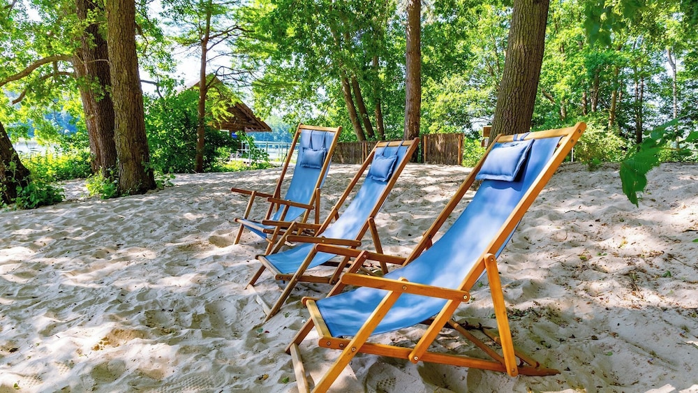 Hotel Dollnsee-Schorfheide 42/67