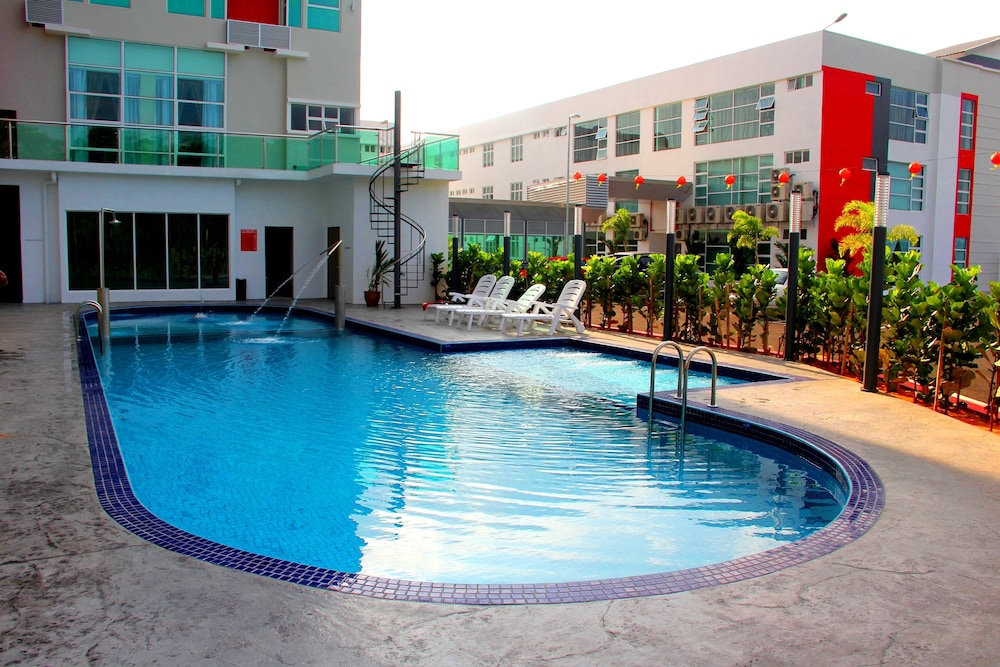 906 Premier Hotel 28/33