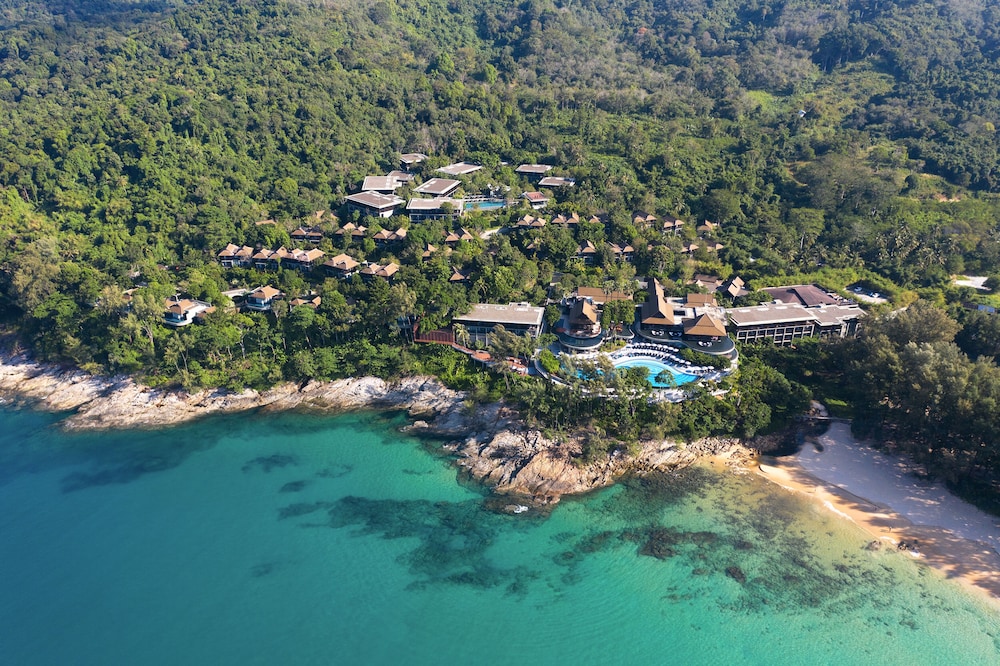 Pullman Phuket Arcadia Naithon Beach 71/75